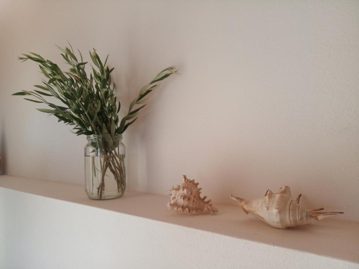 Floreika Studio By The Sea Skinaria ภายนอก รูปภาพ